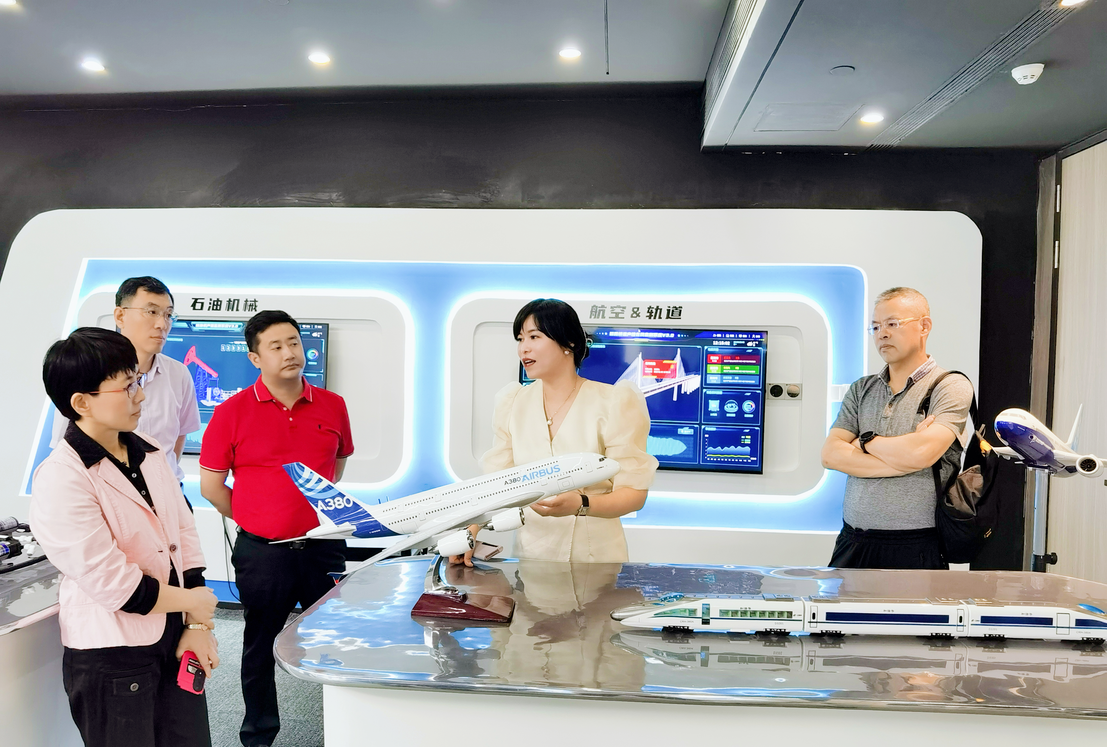 中科昊音 (2).jpg 中科昊音 (2).jpg